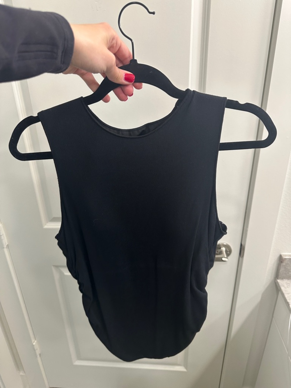 Alo Yoga ribbed en pointe tank
